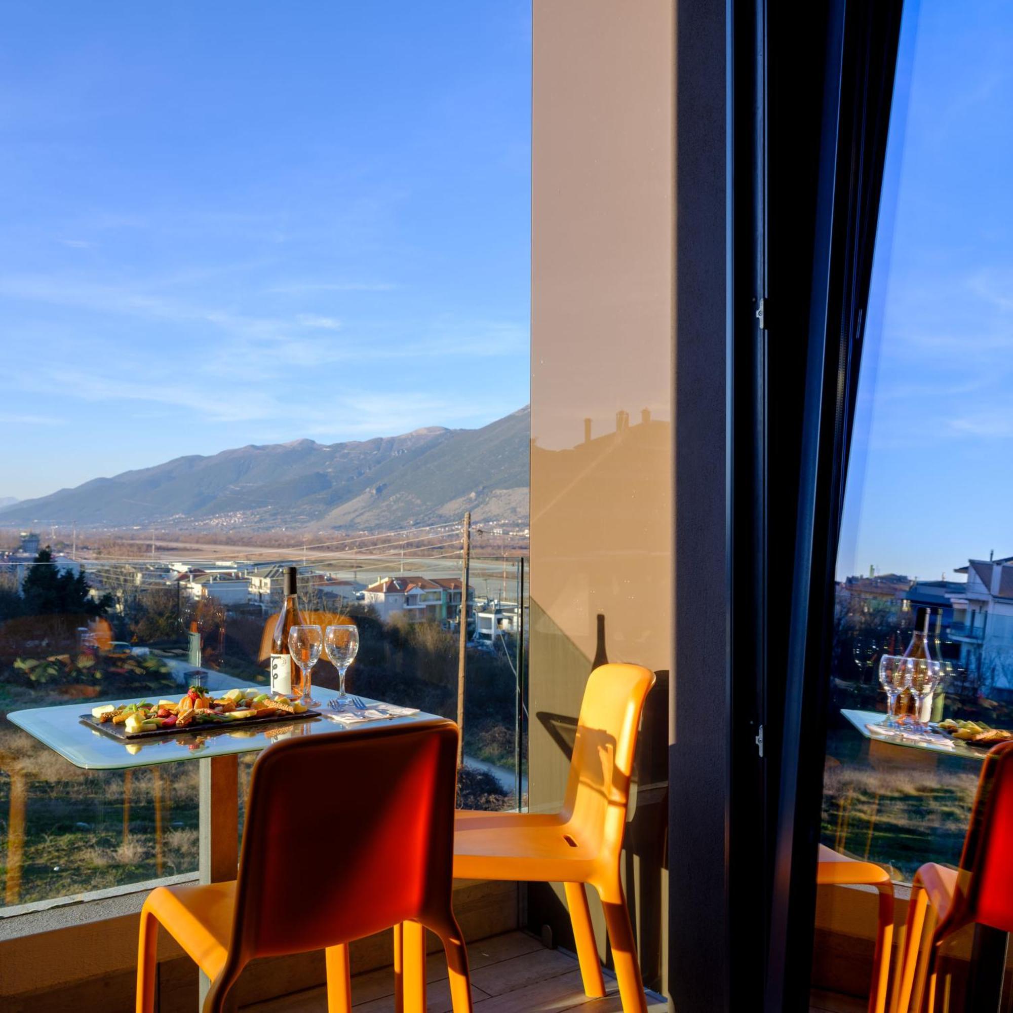 Hotel Essence Living Exclusive à Ioannina Extérieur photo