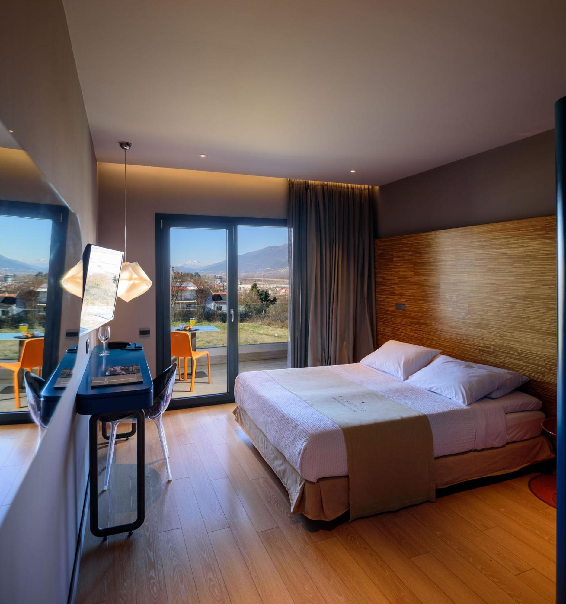 Hotel Essence Living Exclusive à Ioannina Extérieur photo